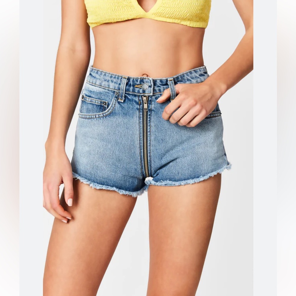 Carmar Jean shorts